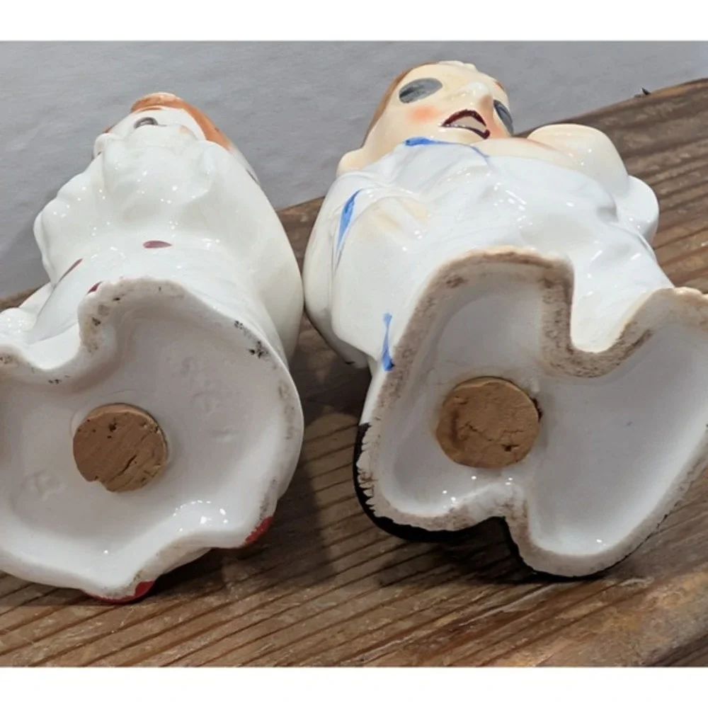 Vintage Double Sided Salt Pepper Shakers Bride Groom / Mom Dad Baby Ceramic Cork